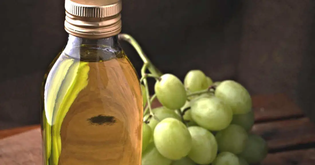 Grape seeds oil