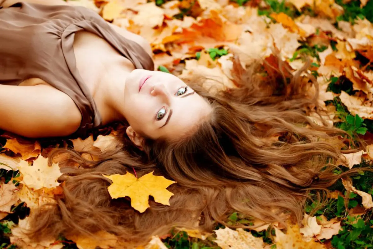 Ultimate Hair Care Tips for Healthy Hair in Autumn